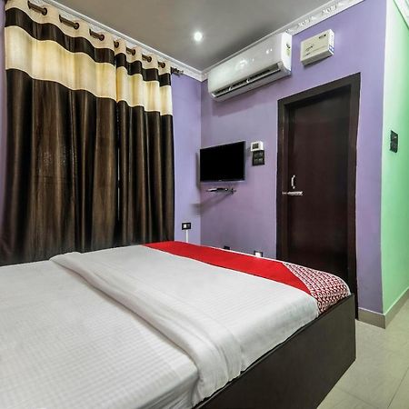 Oyo 13927 Green View Guest House Dispur Екстериор снимка