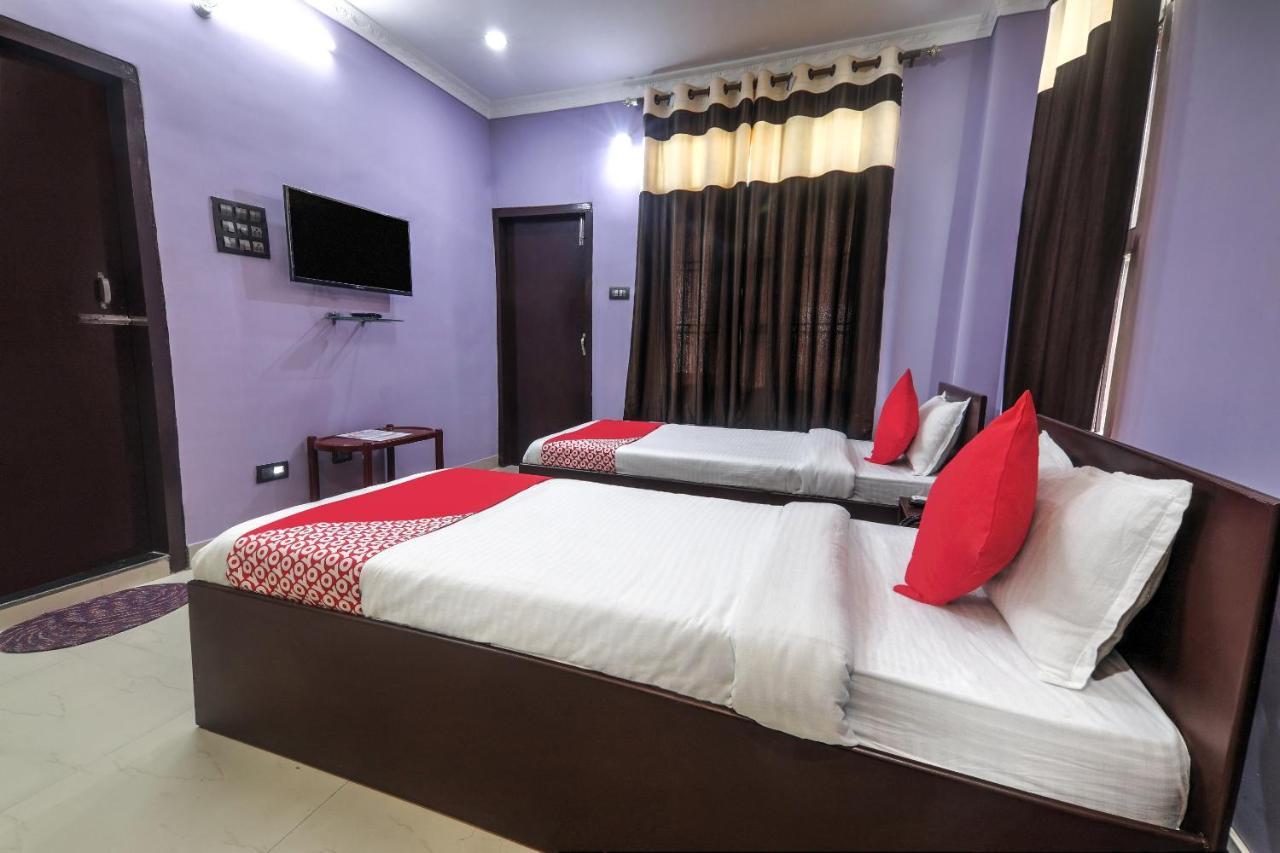 Oyo 13927 Green View Guest House Dispur Екстериор снимка